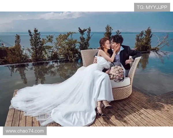 杨瀚森情人节甜蜜晒恩爱照与女友脸贴脸幸福瞬间引发网友热议